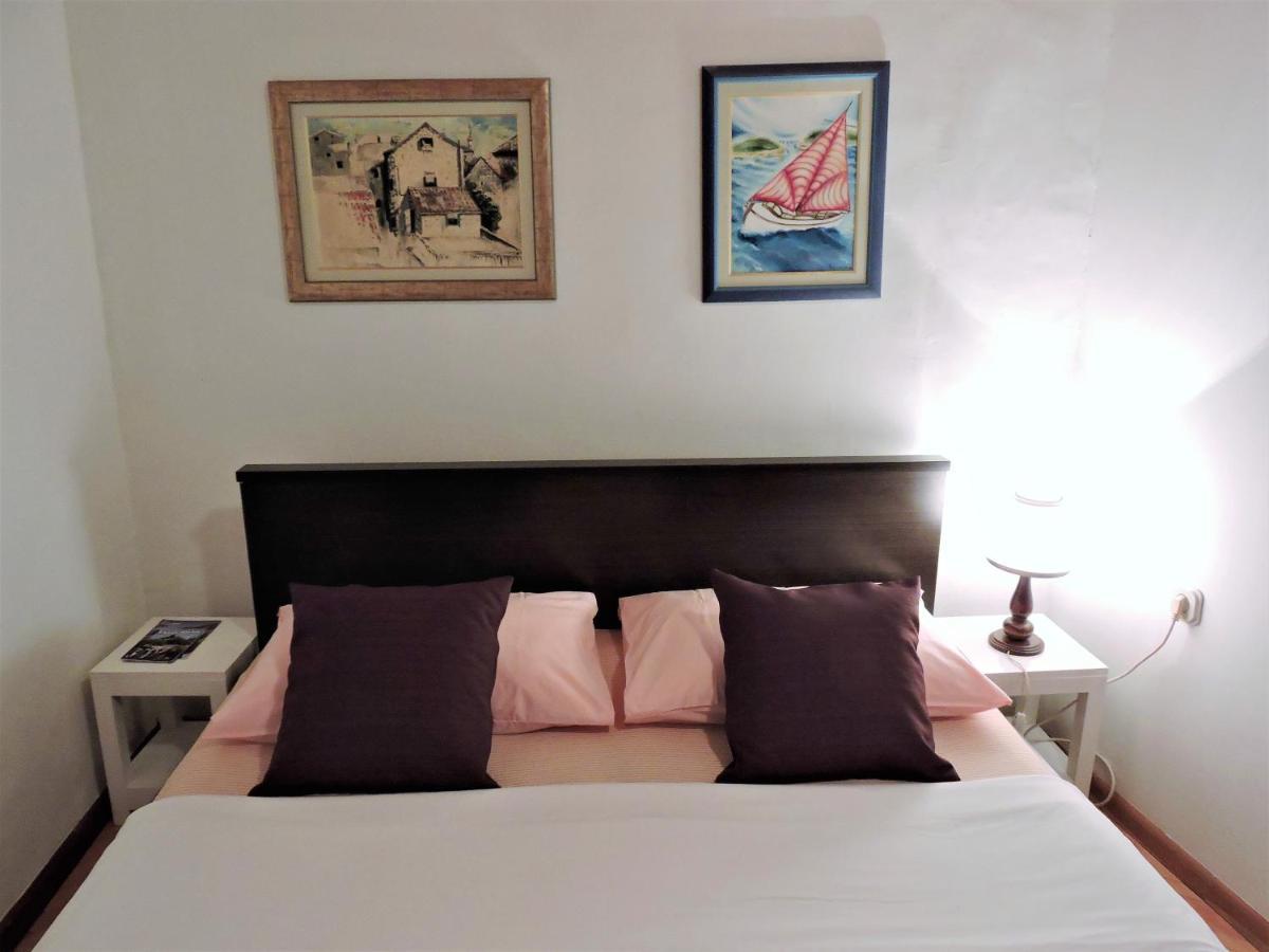 Bruno Split Centre Apartment And Room Ngoại thất bức ảnh