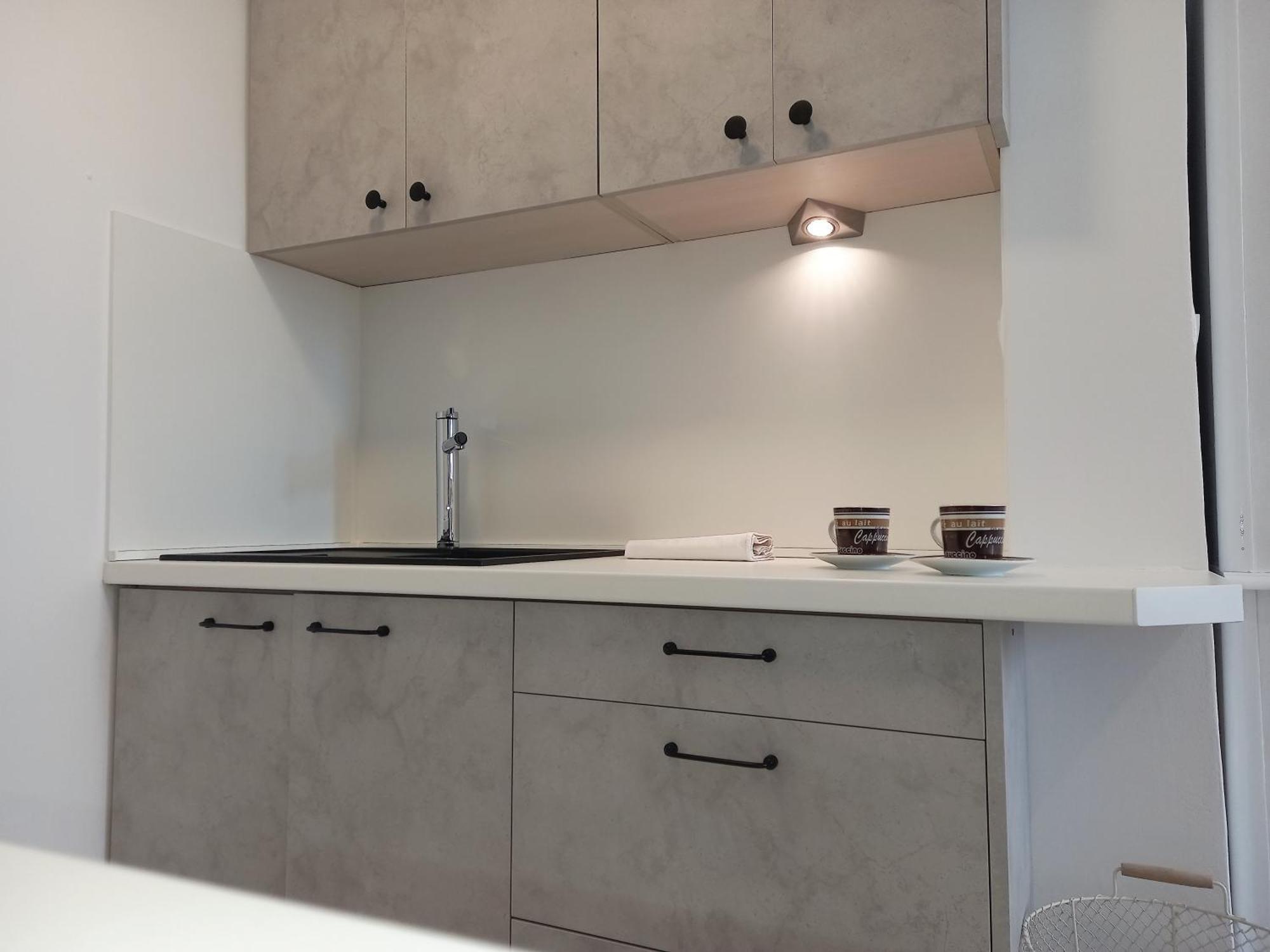 Bruno Split Centre Apartment And Room Ngoại thất bức ảnh
