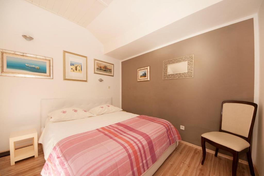 Bruno Split Centre Apartment And Room Ngoại thất bức ảnh